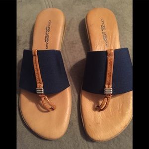 Andre Assous sandals - NAVY